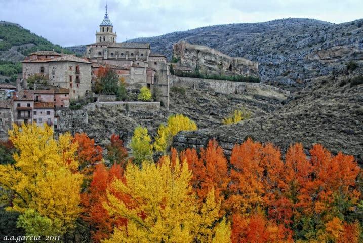 Apartamento Piso Acogedor En El Casco Histórico De Albarracín^ Exterior foto